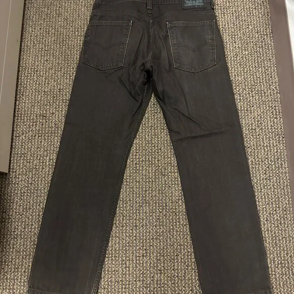 Levi's 513 - Size 33x30 - Picture 2 of 3
